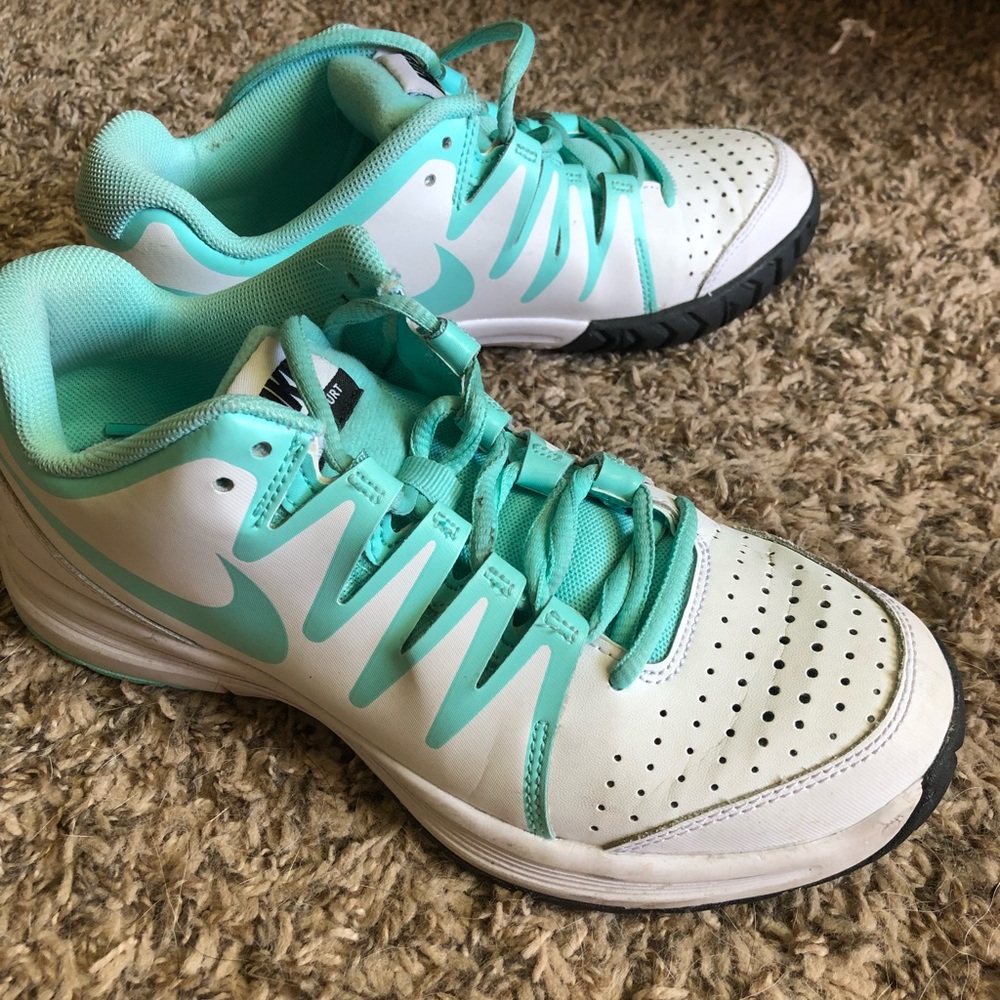 Nike Vapor Court
